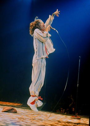 mick jagger leaping at spectrum arena 1975
